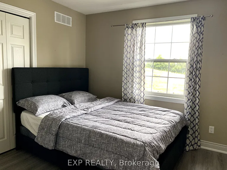 1175 Haldibrook Rd S — Photo 13