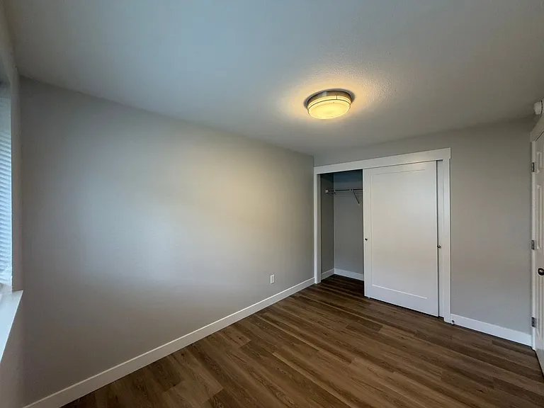 207 Dorn 8-plex — Photo 13