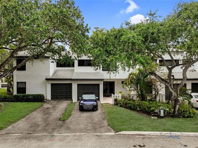 9885 Fairway Cove Ln, Plantation, FL, 33324