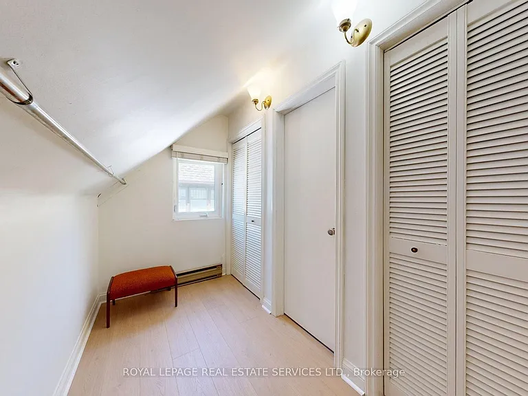31 Burnhamthorpe Park Blvd — Photo 23