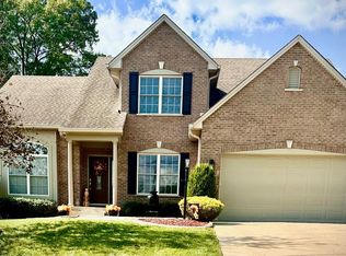 8297 Wuest Rd, Cincinnati, OH 45247