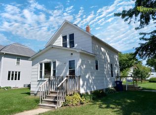 422 E Sanborn St, Springfield, MN 56087