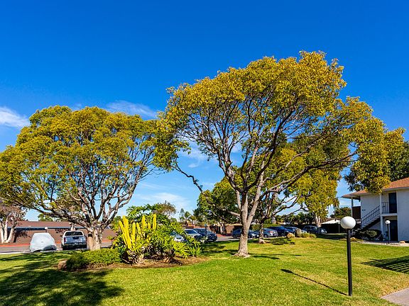 3rd image of 925-929 Saturn Blvd #6-AFF