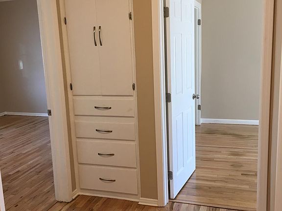 4th image of 5624 Satsuma Ave