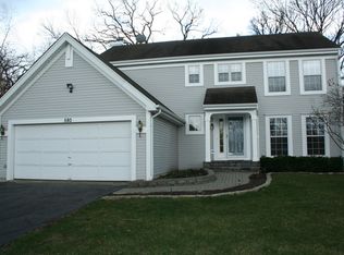 580 Sycamore Cir, Wauconda, IL 60084