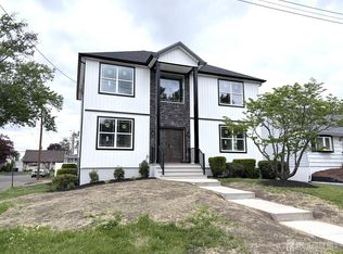 28 S McKinley Ave, Iselin, NJ 08830