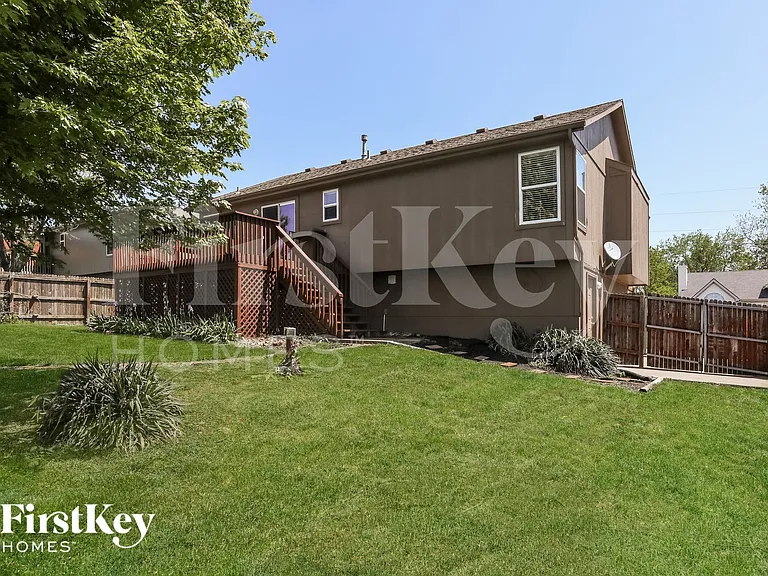 16306 Harris Ave — Photo 14