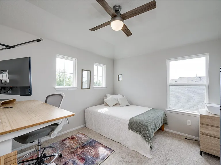 7948 Castelardo Pl — Photo 17