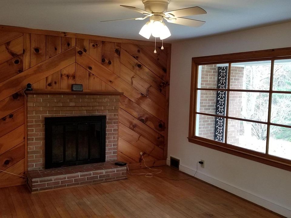 2900 Old Ferrum Rd, Ferrum, VA 24088 Zillow