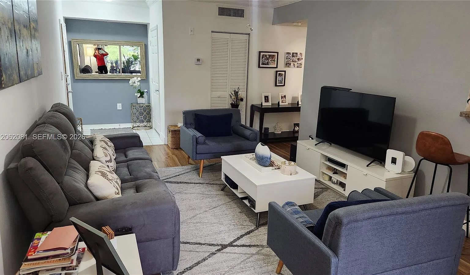 Marquesa Condo — Photo 2