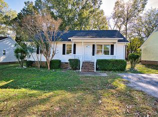 105 Gaillard Dr, Ninety Six, SC 29666