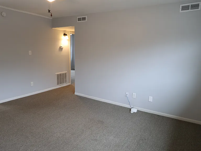 205 Long St — Photo 21