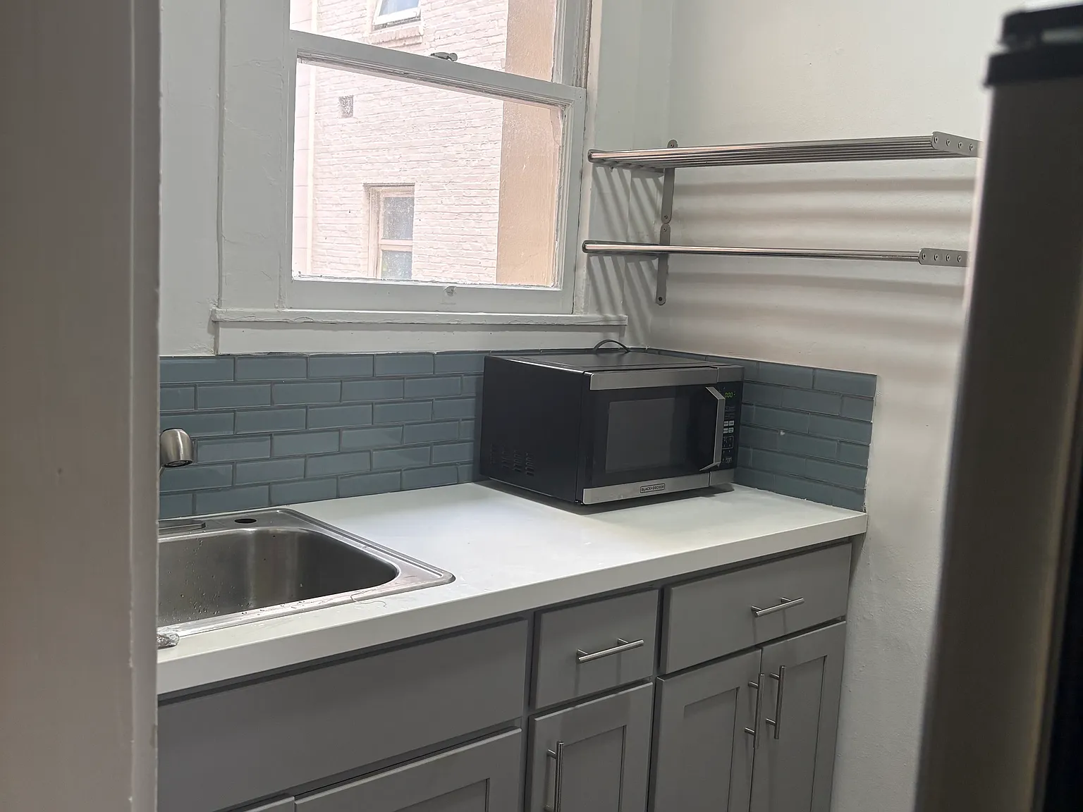 Studio, 375 sqft, $1,850 — Photo 2