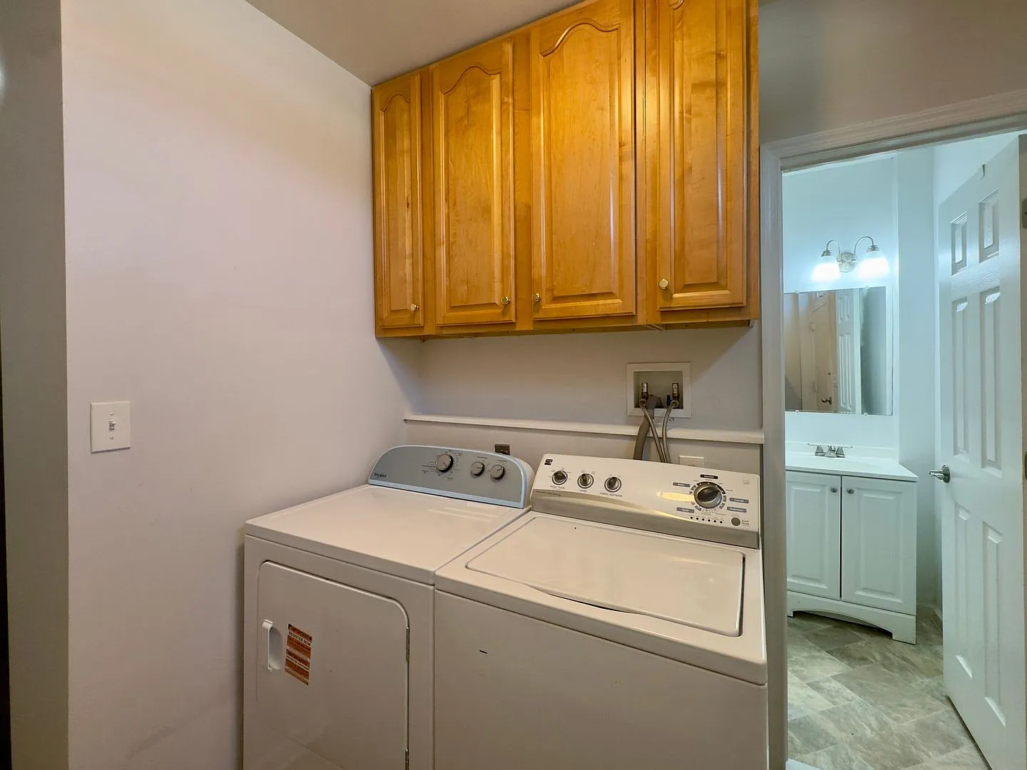 Charming 2BD/3BA Townhome with Bonus Room in Baltimore Highlands, MD! — Photo 4
