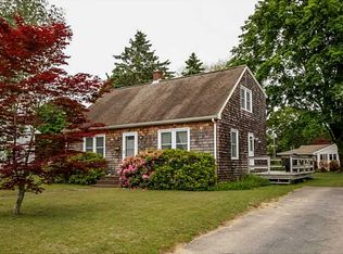 16 Meadow Lark Dr, Westerly, RI 02891
