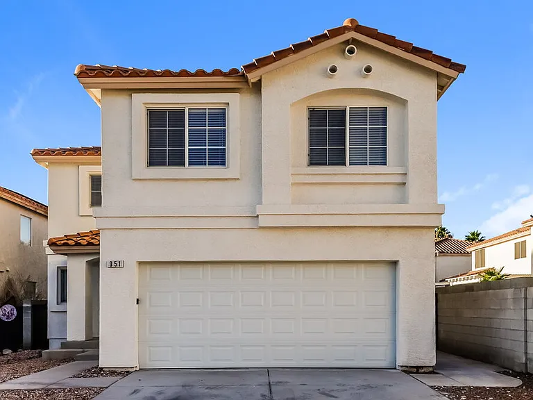 951 Ostrich Fern Ct — Photo 1
