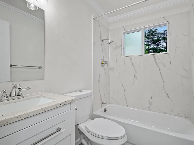 443 Pheasant Ln #441 — Photo 10