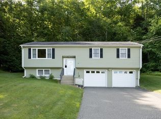 94 Andrasko Rd, Beacon Falls, CT 06403