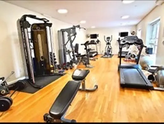 Rented by Daniel Gale Sotheby's International Realty | media 22