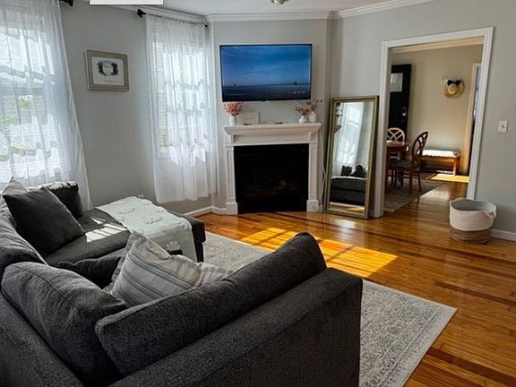 4th image of 169 Merrimac St APT 2