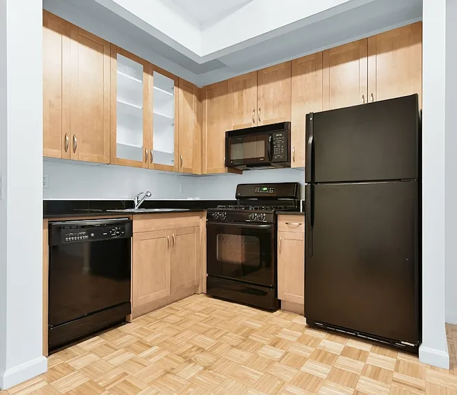 63 Wall St #202 — Photo 4