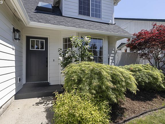 2nd image of 4398 Northside Dr NE