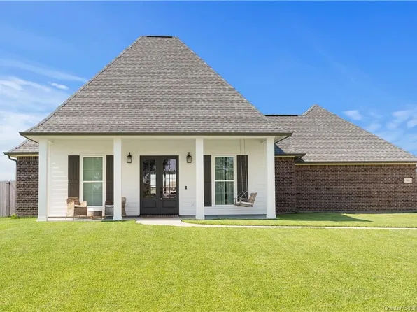 917 Mary Diane McCall Dr, Lake Charles, LA 70605