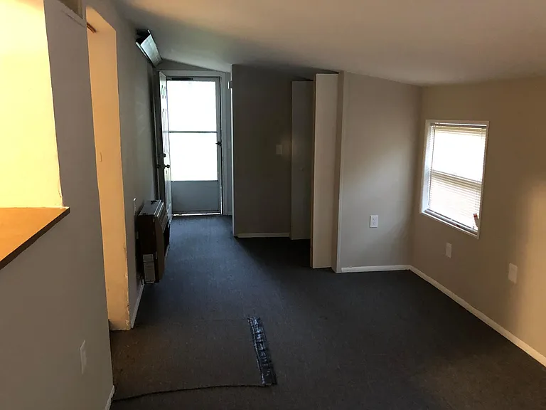 29852 Fairfax St — Photo 7