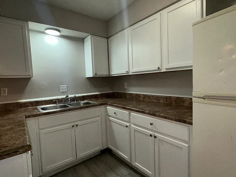 4227 Ann Arbor Ln #4227 — Photo 6