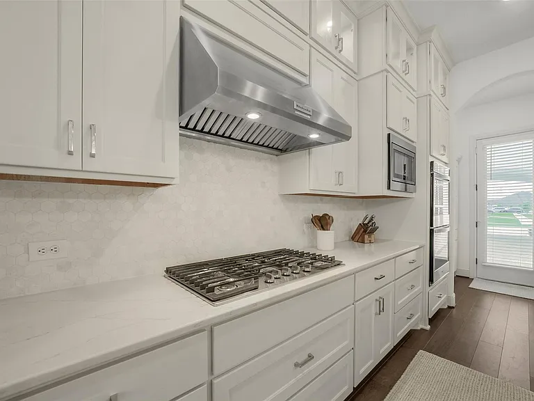 2018 Grove Terrace Ln — Photo 10