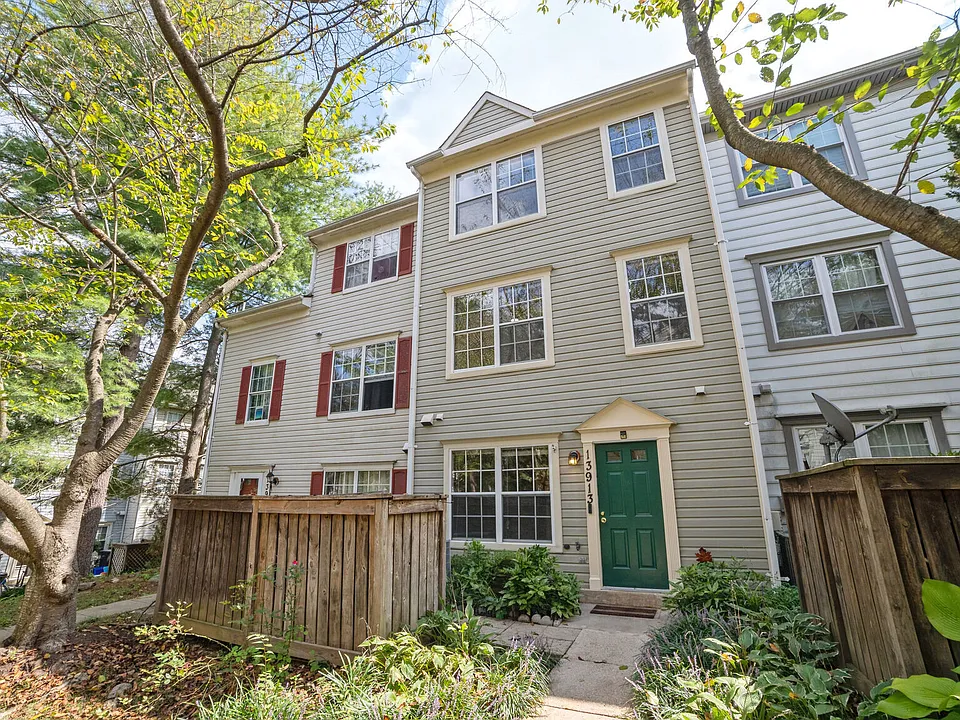 13913 Highstream Pl #1