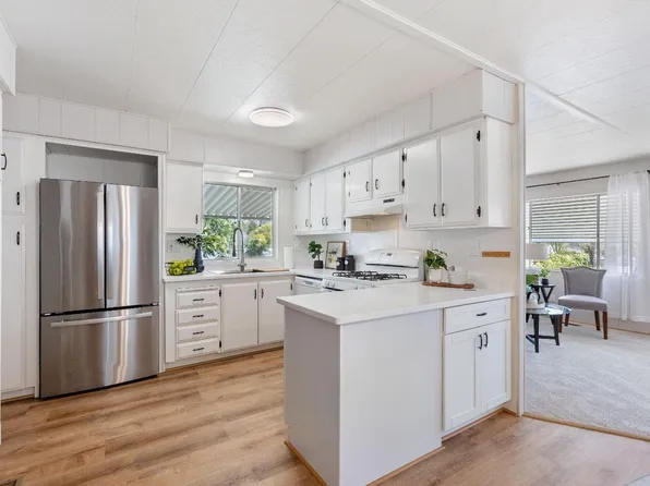 21 Larkspur Ave, Auburn, CA 95603