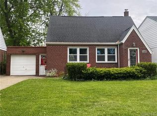 217 Paramount Pkwy, Buffalo, NY 14223