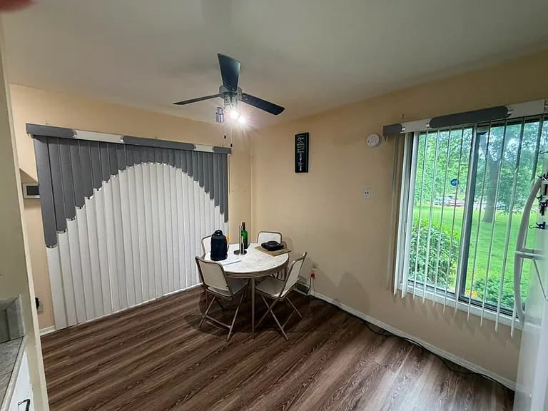 9616 W Bradley Rd — Photo 5