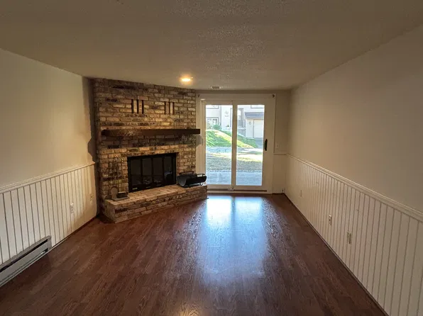 14708 Embry Path #1, Saint Paul, MN 55124
