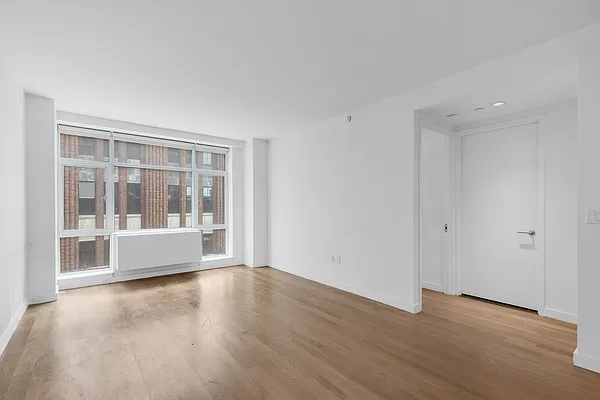 Rented by Cooper & Cooper Real Estate | media 18