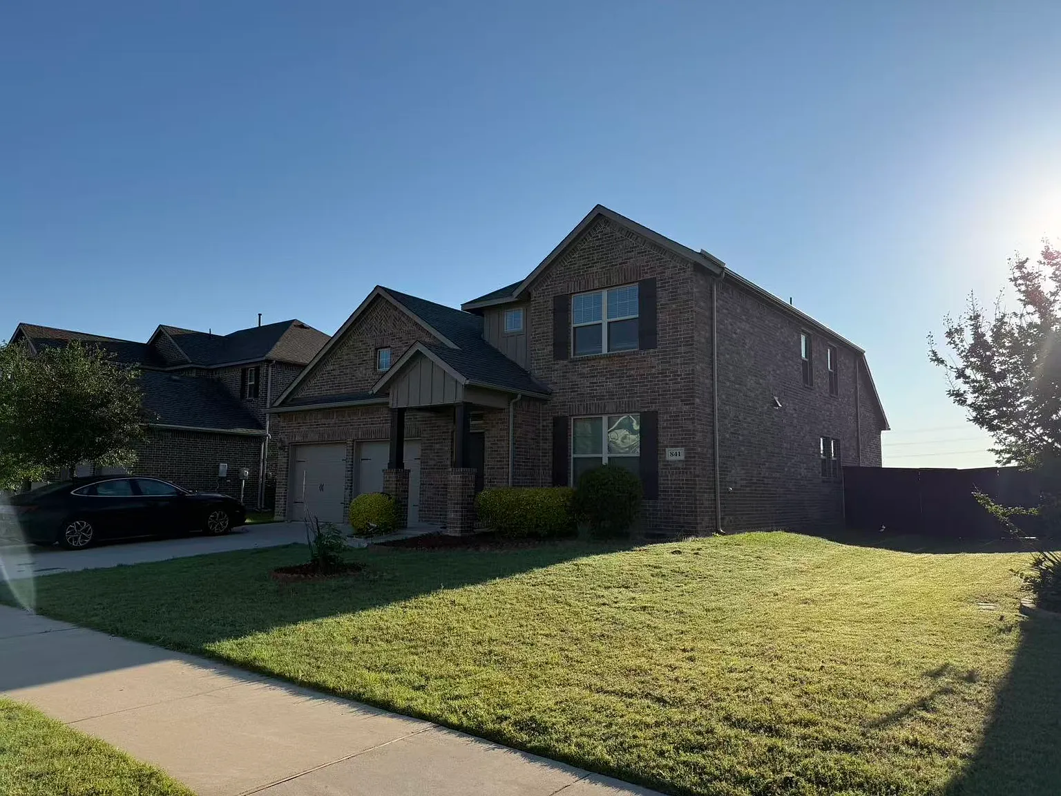 4 bed, 3.5 bath, 2849 sqft, $2,700 — Photo 2