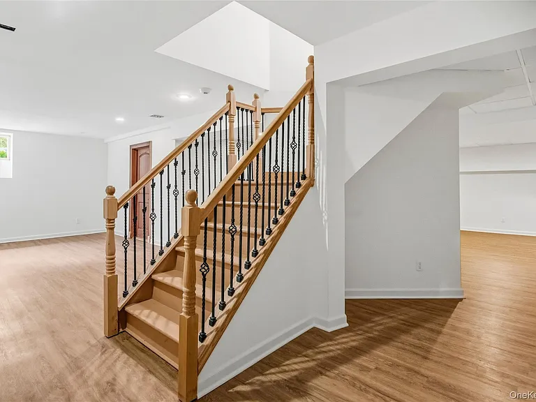 10 Osborne Ln — Photo 26