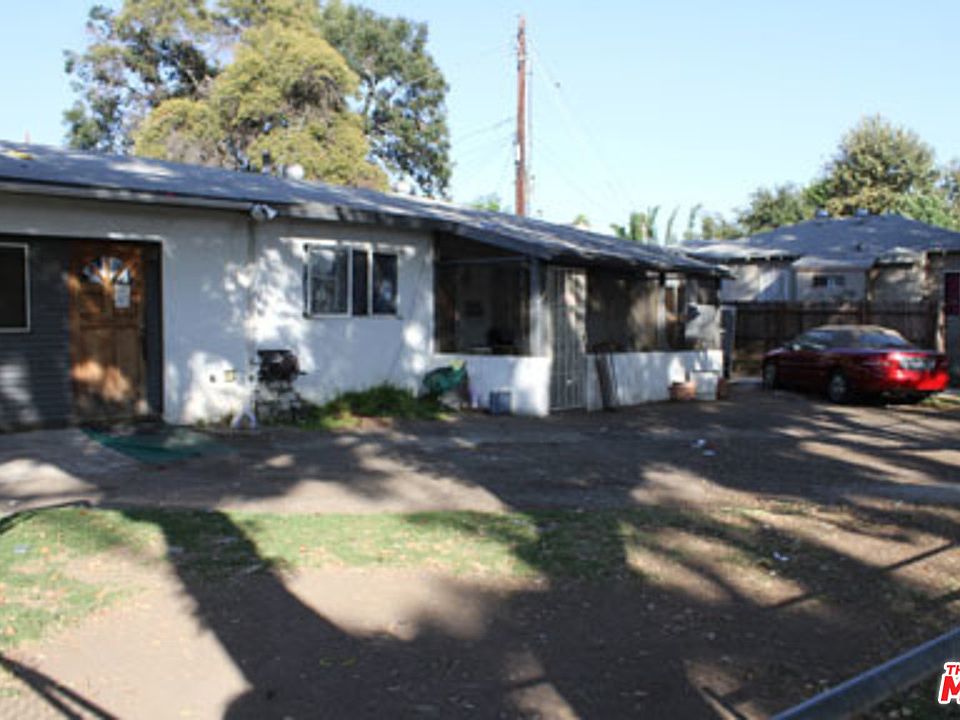 1st image of 830 Lincoln Ave #2