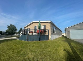 7222 Kensington Dr W, Fort Wayne, IN 46818