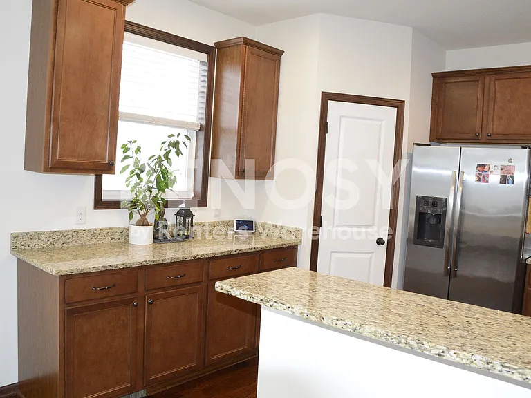 9580 Madison Dr #1 — Photo 6