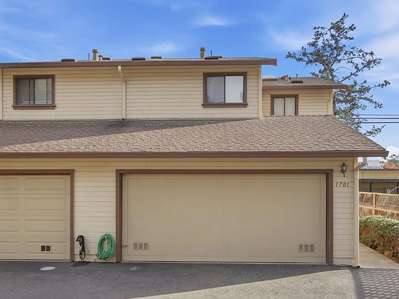 2nd image of 1701 Calais Ct