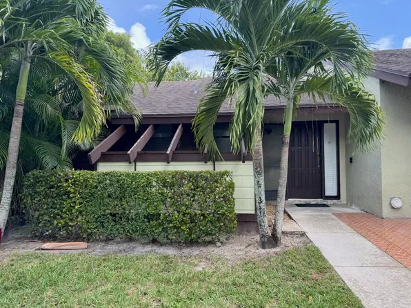 443 Midsummer Ct #443, West Palm Beach, FL 33411