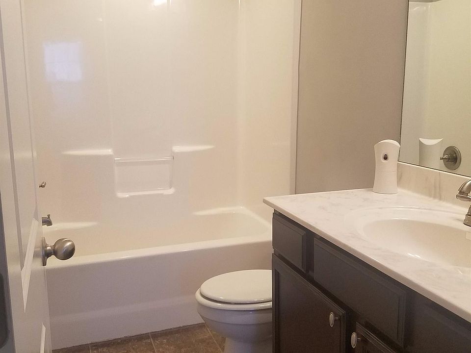 2nd image of 856 Melanie Ln #854-2