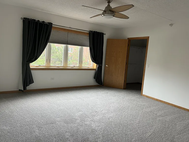 650 S River Rd #301 — Photo 6