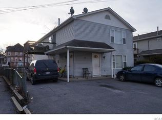 12 Blanchard St, Middletown, NY 10940