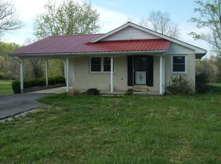 305 E Racetrack Rd, Somerset, KY 42503