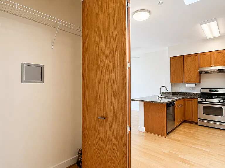 1020 Jackson St #606 — Photo 16