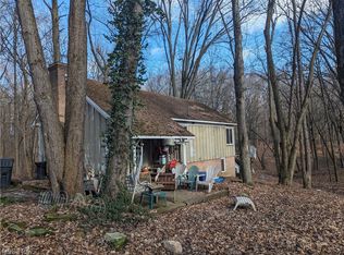 9508 Gibson Rd, North Jackson, OH 44451