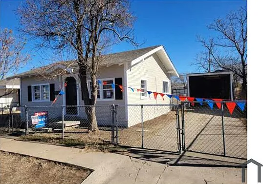 204 N Kentucky St — Photo 1